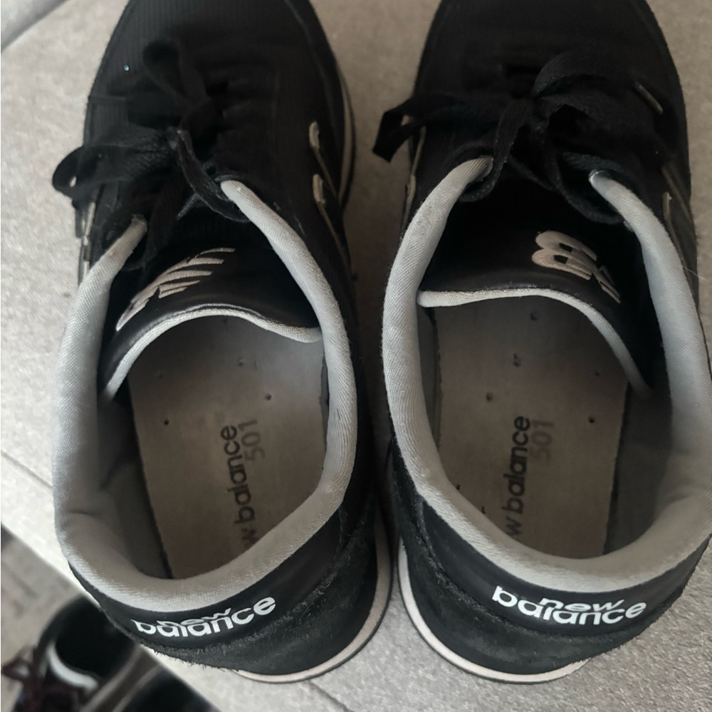 New Balance Men's Black and Gray Sneakers - Picture 3 of 5